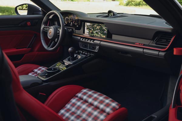 �������� ������ Porsche 911 GT3 SC