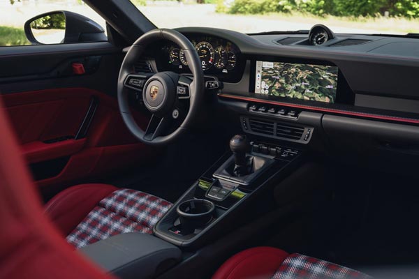 �������� ������ Porsche 911 GT3 SC