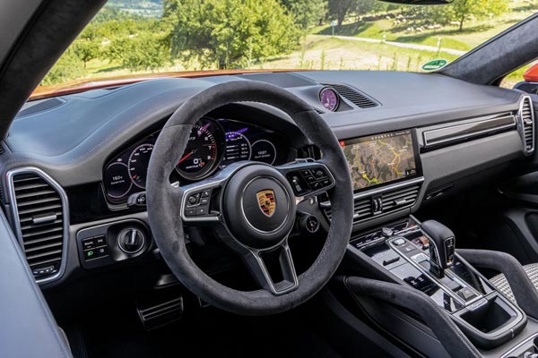   Porsche Cayenne GTS Coupe