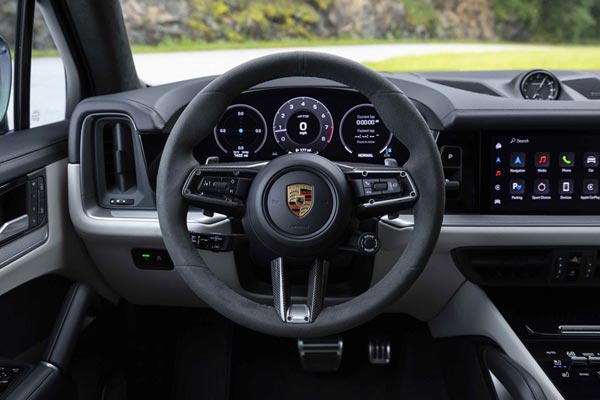   Porsche Cayenne GTS