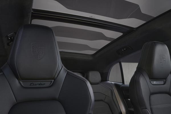 �������� ������ Porsche Cayenne Electric