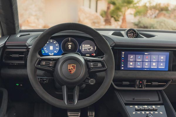 �������� ������ Porsche Macan GTS