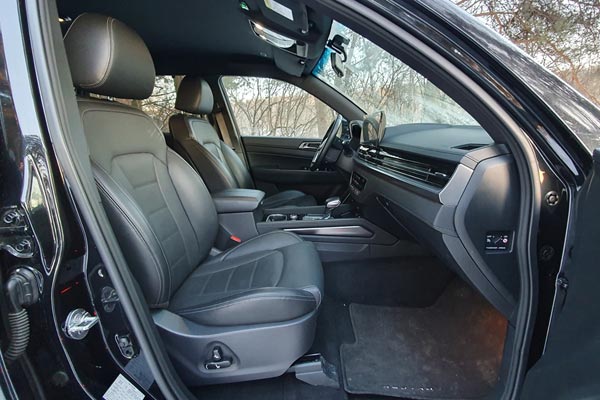 �������� ������ KGM Rexton