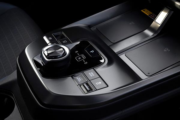 �������� ������ Subaru Solterra