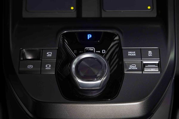 �������� ������ Subaru Solterra