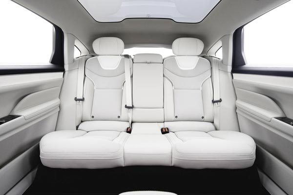 �������� ������ Volvo ES90