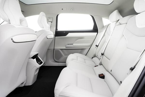 �������� ������ Volvo ES90