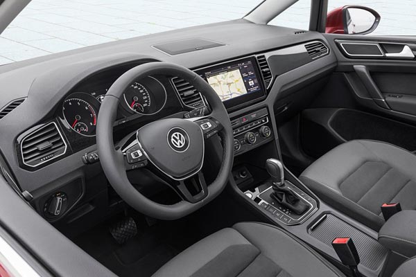   Volkswagen Golf Sportsvan