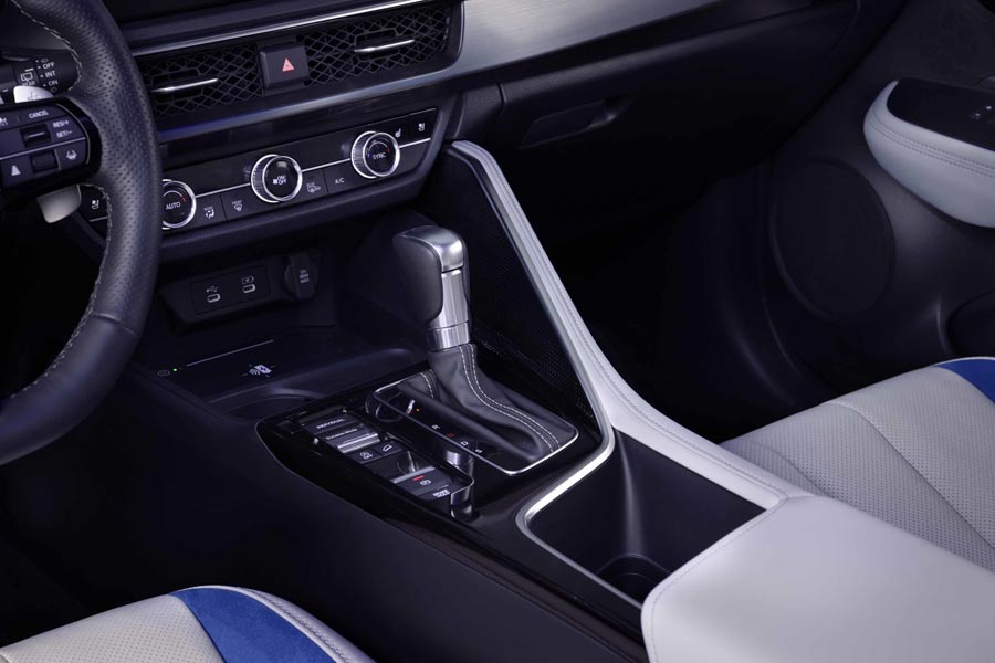   Acura ADX.  Acura ADX