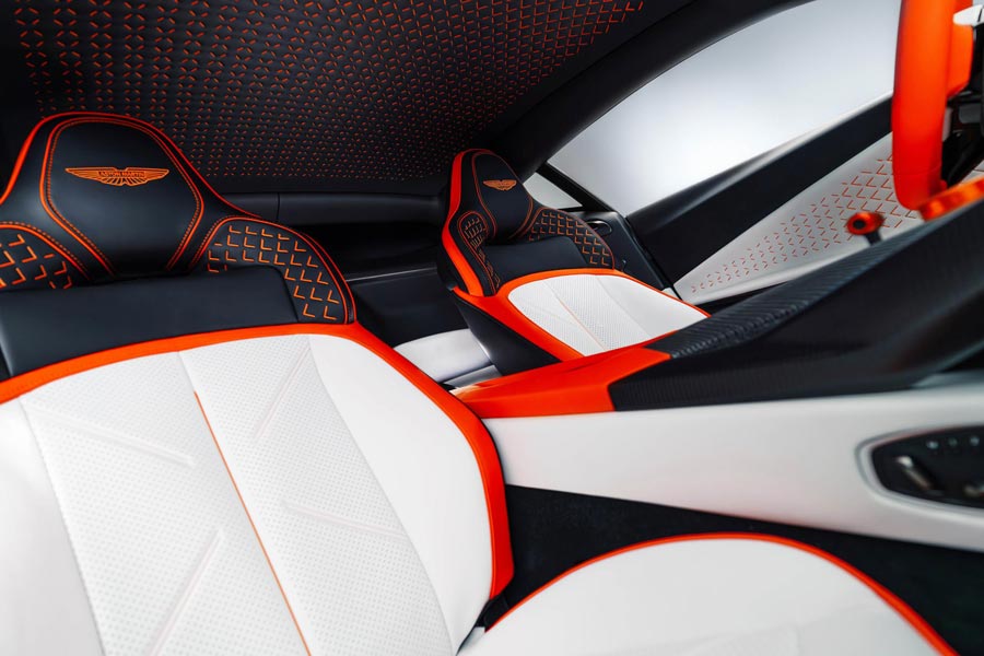 ���� ������ Aston Martin Valen. �������� Aston Martin Valen