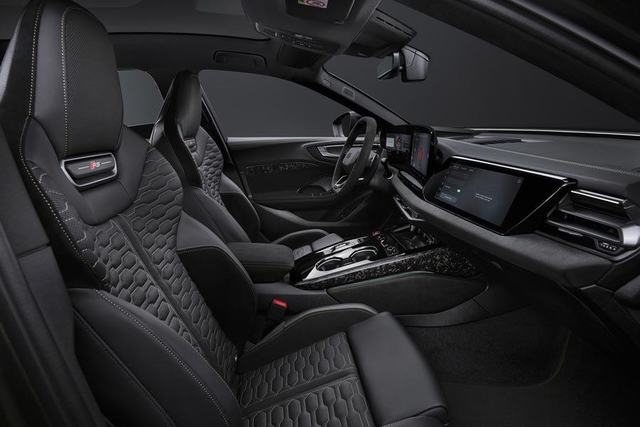 ���� ������ Audi RS5. �������� Audi RS5