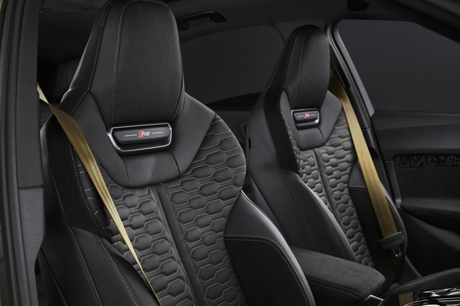 ���� ������ Audi RS5. �������� Audi RS5