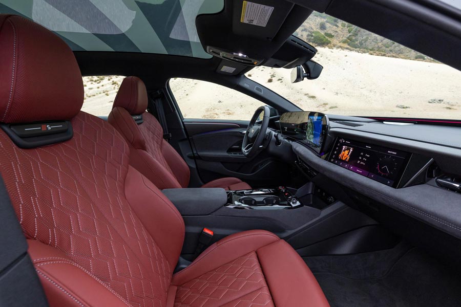 ���� ������ Audi S6 e-tron. �������� Audi S6 e-tron