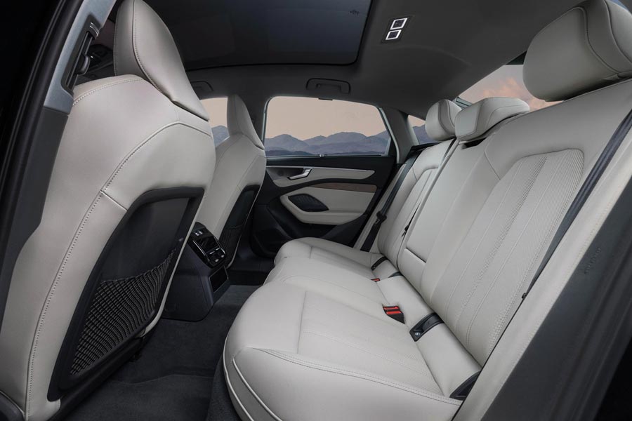 ���� ������ Audi A6. �������� Audi A6