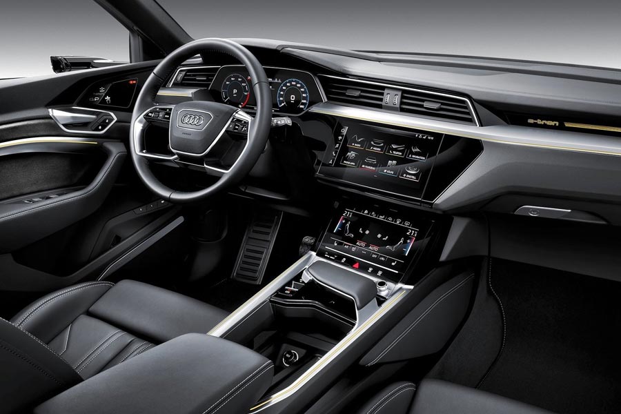   Audi E-tron.  Audi E-tron