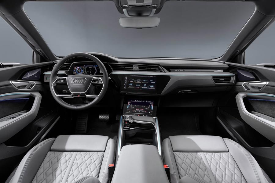   Audi E-tron Sportback.  Audi E-tron Sportback