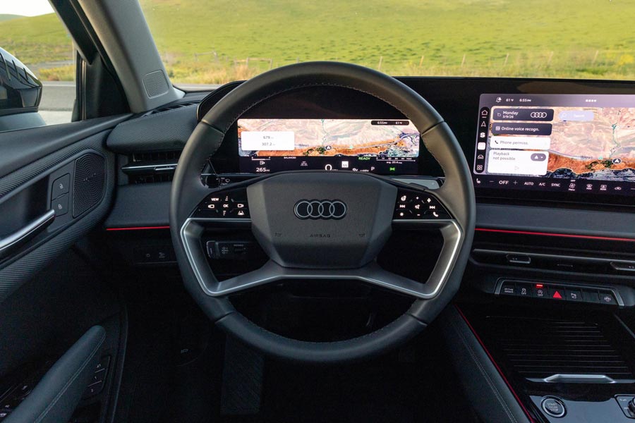 ���� ������ Audi Q3. �������� Audi Q3