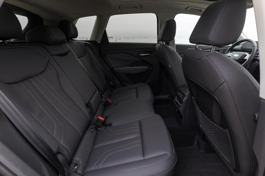 ���� ������ Audi Q3. �������� Audi Q3