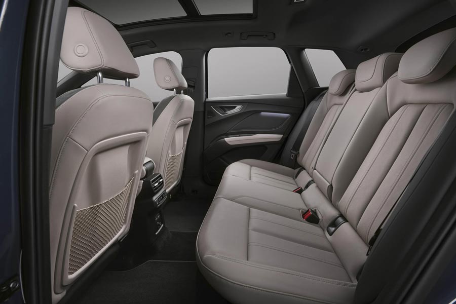 ���� ������ Audi Q4. �������� Audi Q4