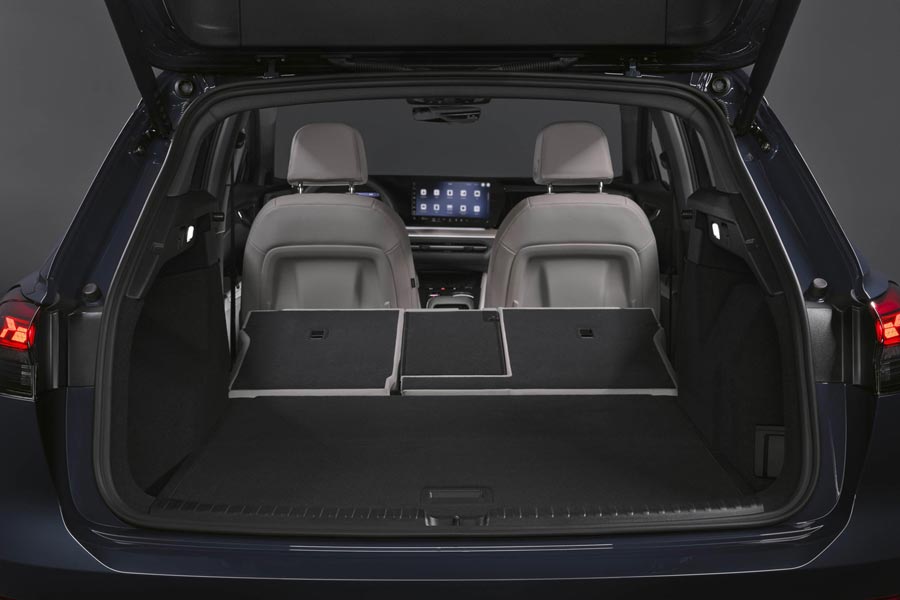 ���� ������ Audi Q4. �������� Audi Q4