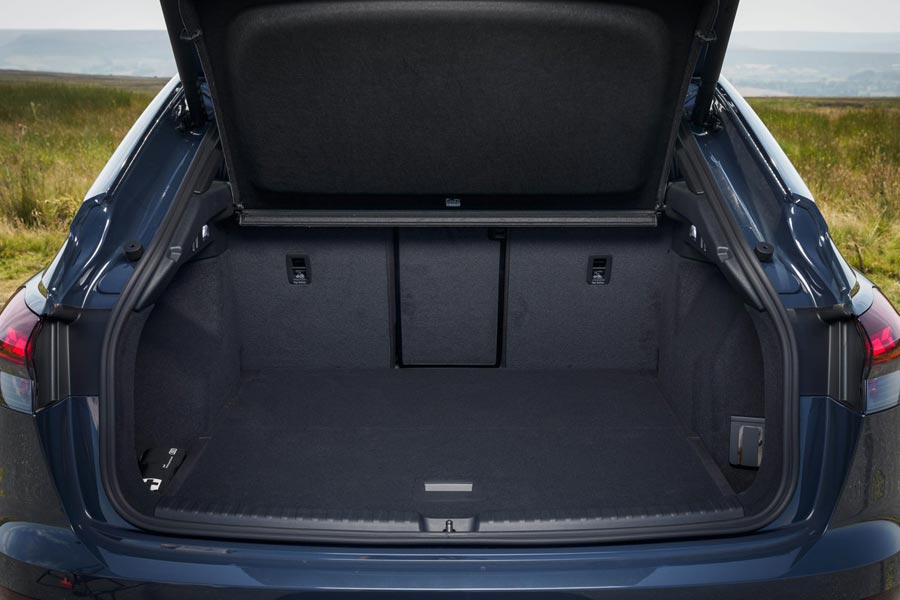 ���� ������ Audi Q4 Sportback. �������� Audi Q4 Sportback