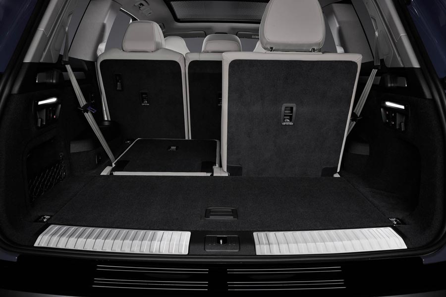 ���� ������ Audi Q7. �������� Audi Q7