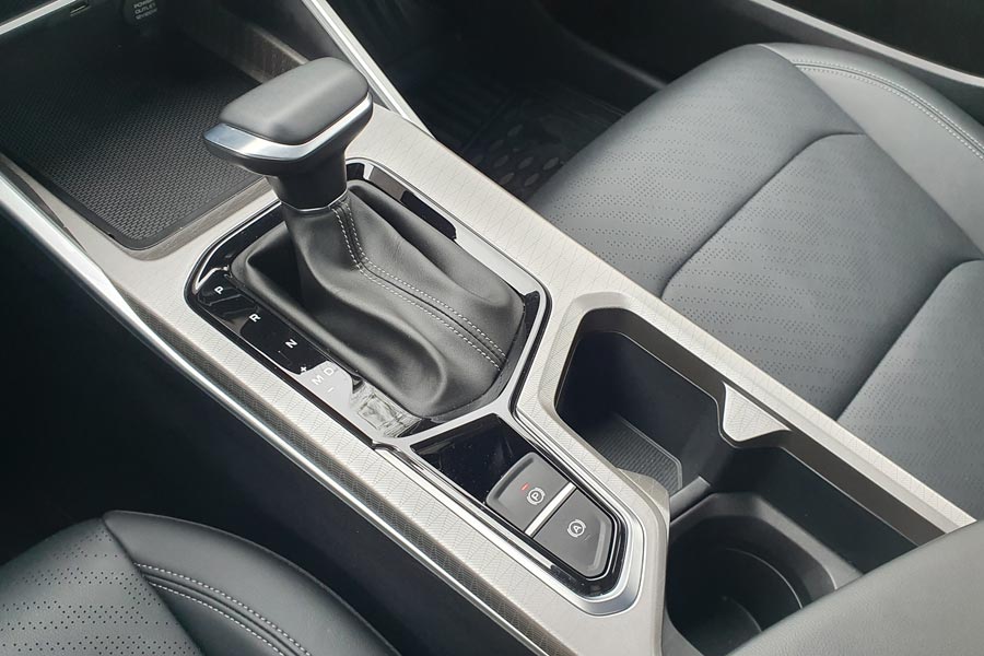   Belgee S50.  Belgee S50