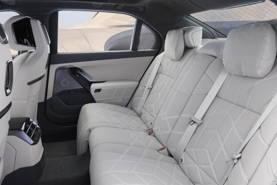 ���� ������ BMW 7-series. �������� BMW 7-series