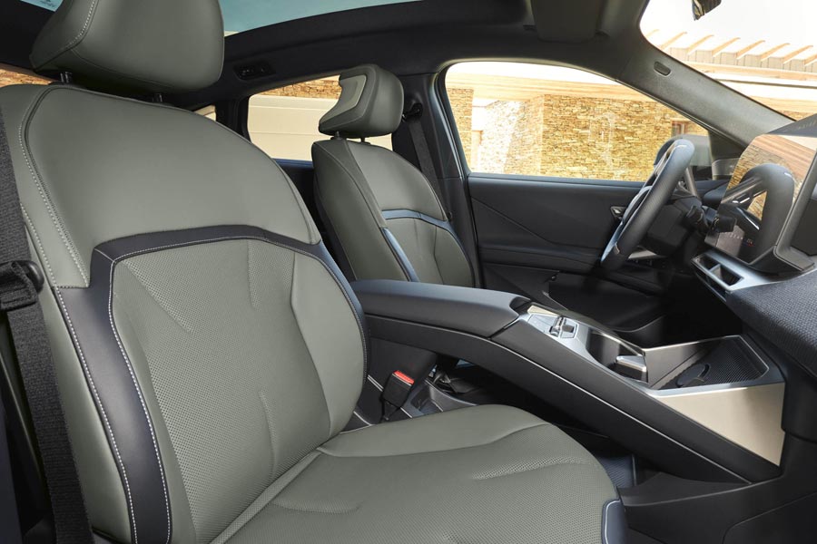���� ������ BMW iX4. �������� BMW iX4
