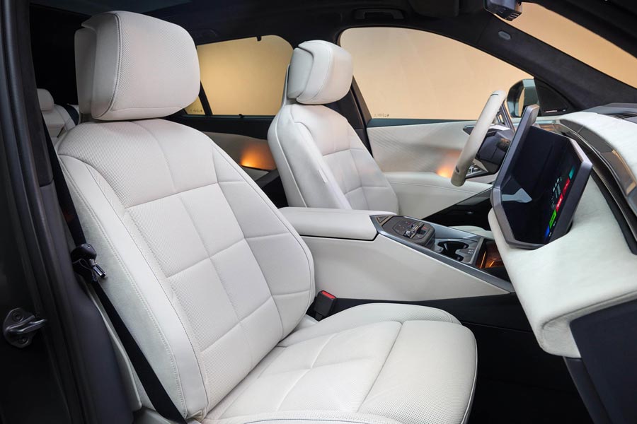 ���� ������ BMW iX5. �������� BMW iX5