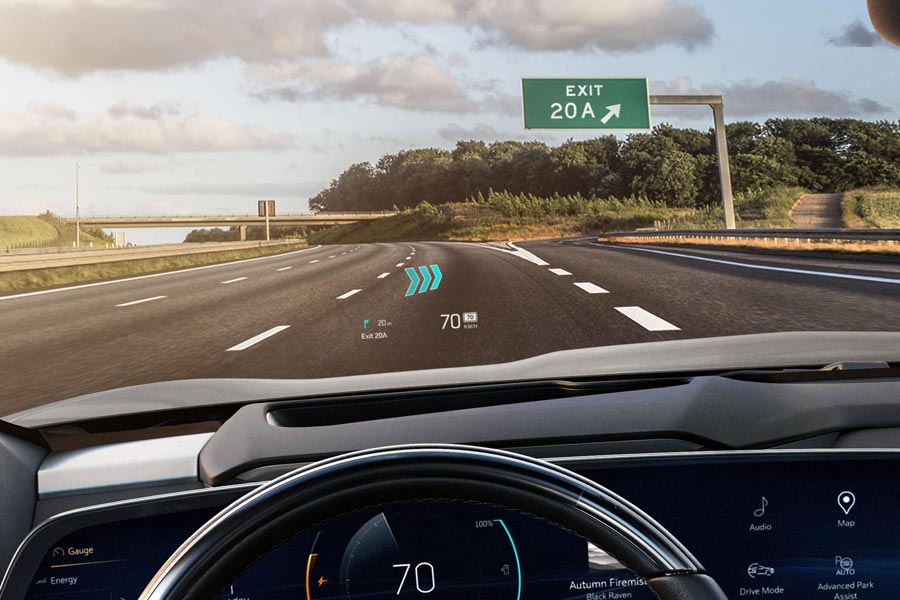   Cadillac Vistiq.  Cadillac Vistiq