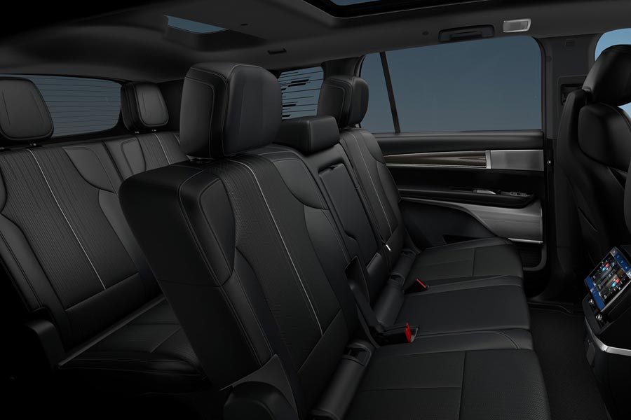   Cadillac Vistiq.  Cadillac Vistiq