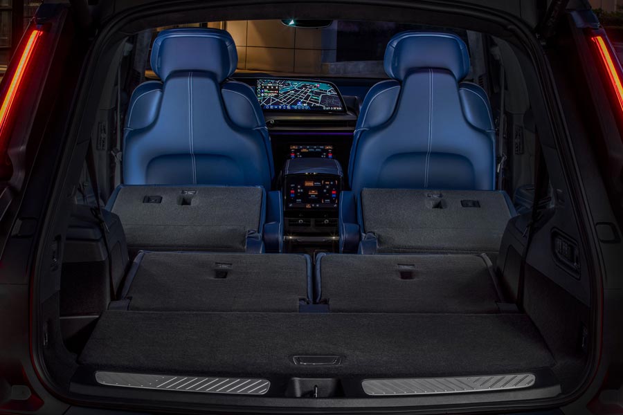   Cadillac Vistiq.  Cadillac Vistiq