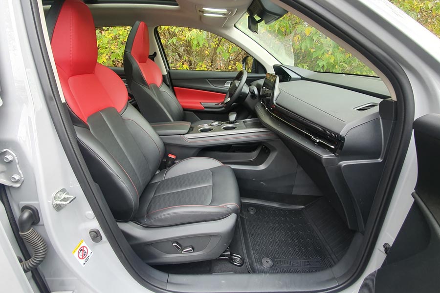   Changan UNI-S.  Changan UNI-S