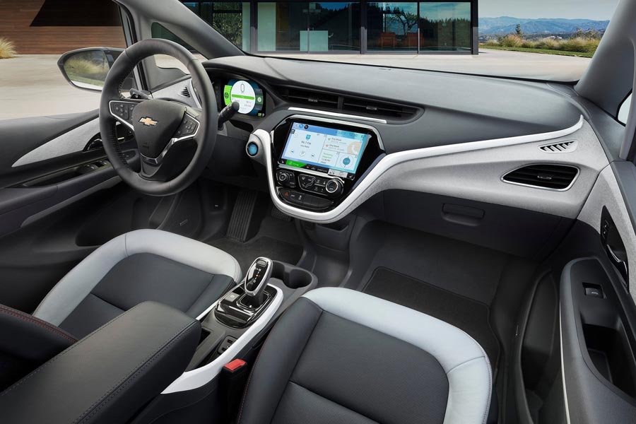   Chevrolet Bolt.  Chevrolet Bolt