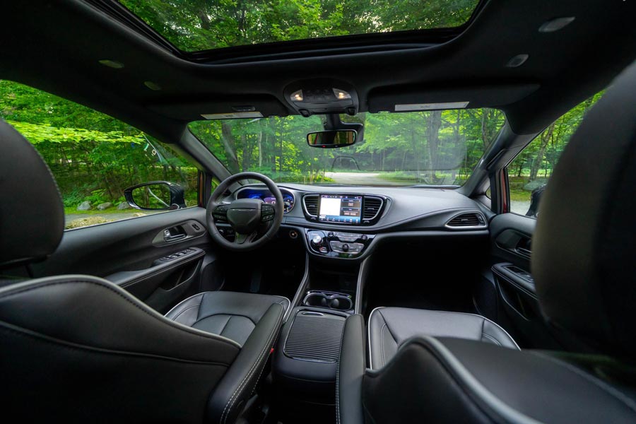 ���� ������ Chrysler Pacifica. �������� Chrysler Pacifica