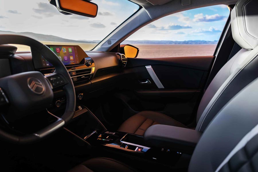   Citroen C4.  Citroen C4