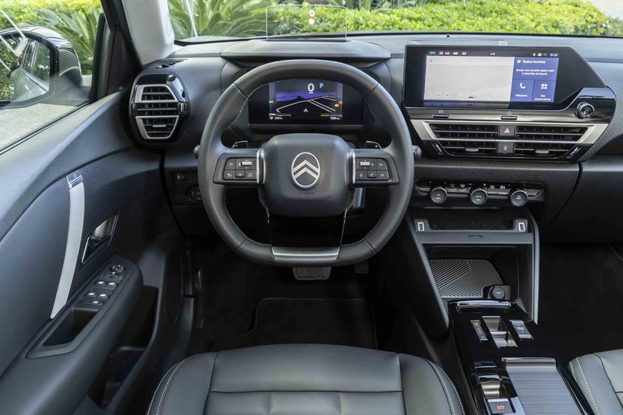   Citroen C4.  Citroen C4