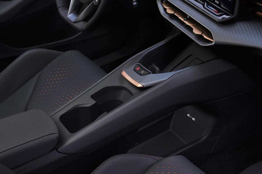 ���� ������ Cupra Raval. �������� Cupra Raval
