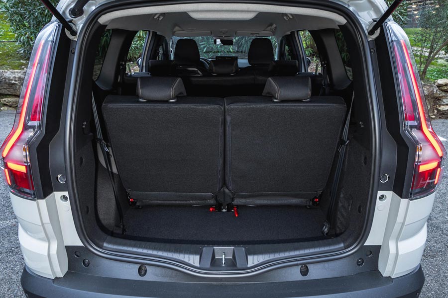 ���� ������ Dacia Jogger. �������� Dacia Jogger