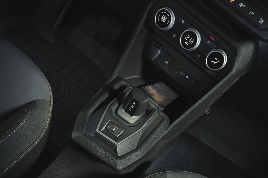 ���� ������ Dacia Sandero Stepway. �������� Dacia Sandero Stepway