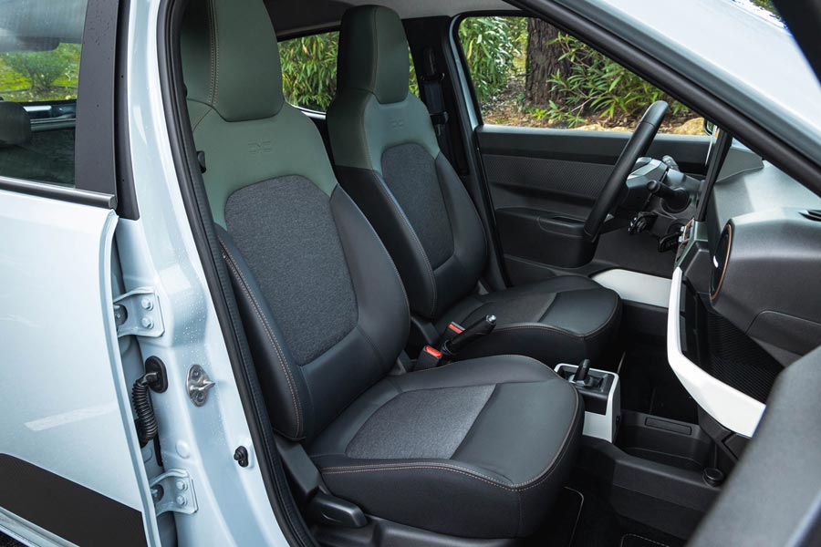 ���� ������ Dacia Spring. �������� Dacia Spring