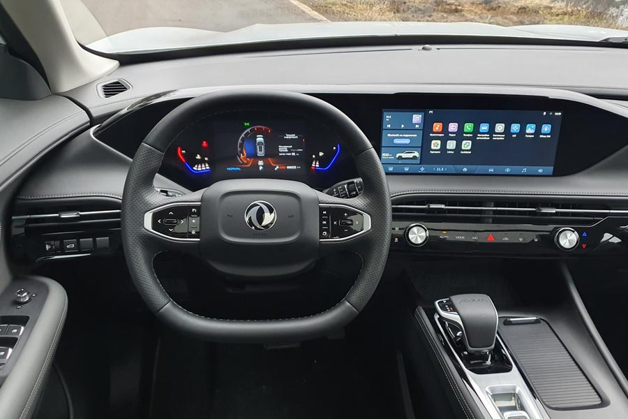 ���� ������ DongFeng Huge. �������� DongFeng Huge