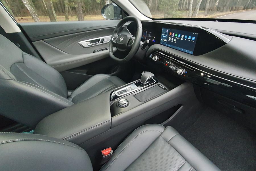 ���� ������ DongFeng Huge. �������� DongFeng Huge