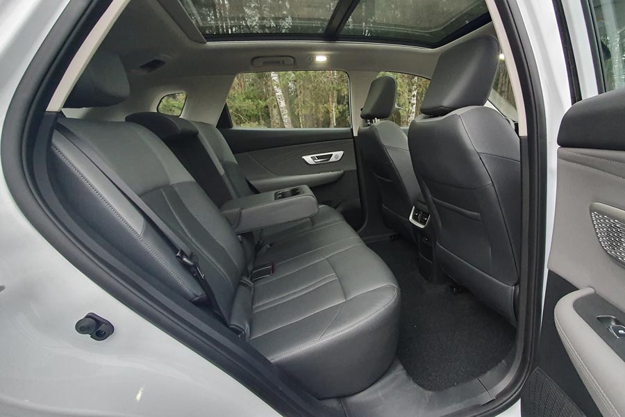 ���� ������ DongFeng Huge. �������� DongFeng Huge