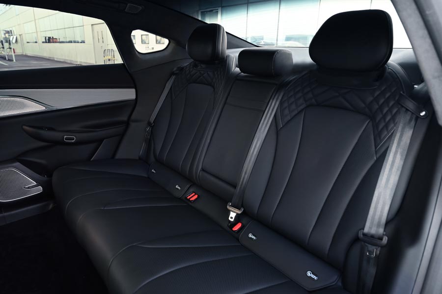   Exeed Exlantix ES.  Exeed Exlantix ES