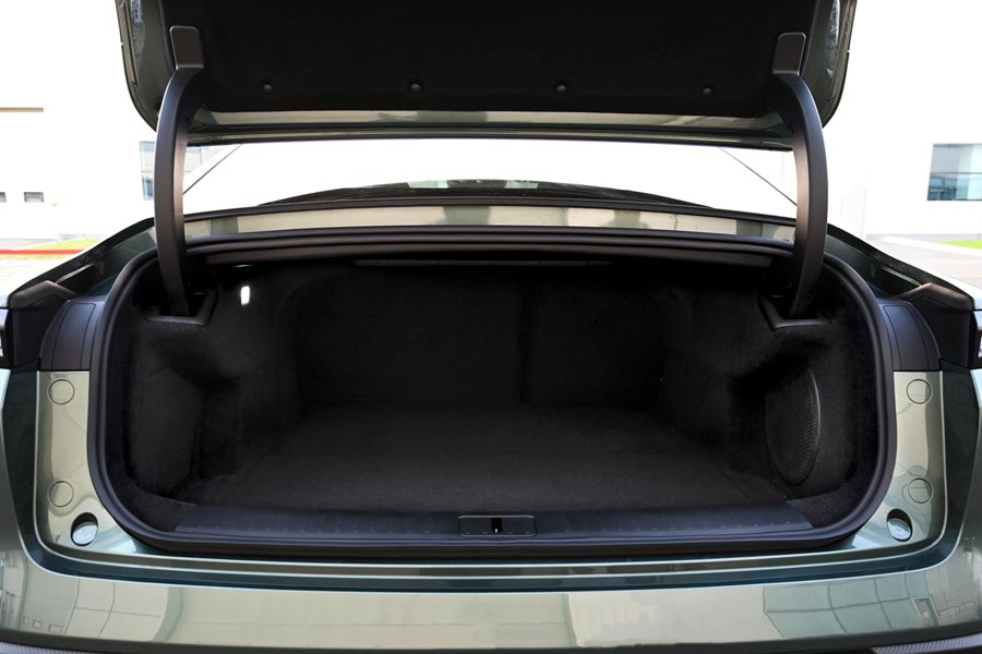   Exeed Exlantix ES.  Exeed Exlantix ES