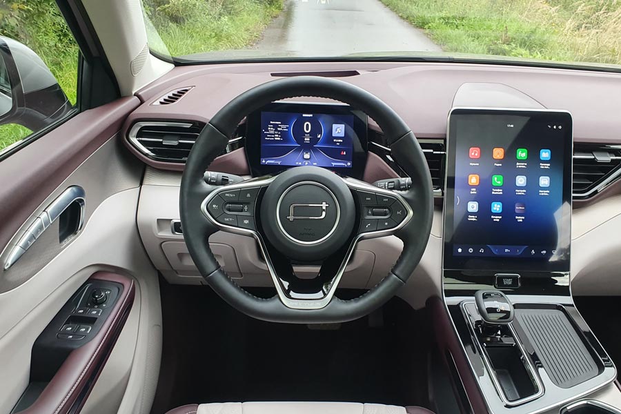   FAW Bestune T90.  FAW Bestune T90