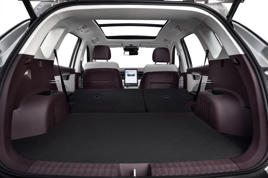   FAW Bestune T90.  FAW Bestune T90