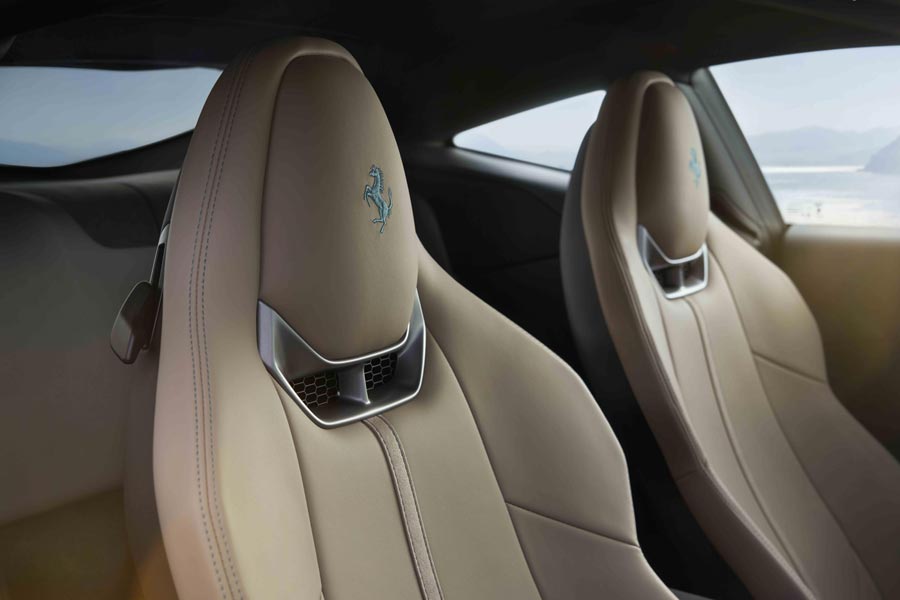   Ferrari Amalfi.  Ferrari Amalfi